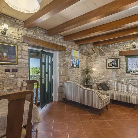 Ana Rita For 6 People - Beautiful Rustical With Heated Pool & Jacuzzi In Istria